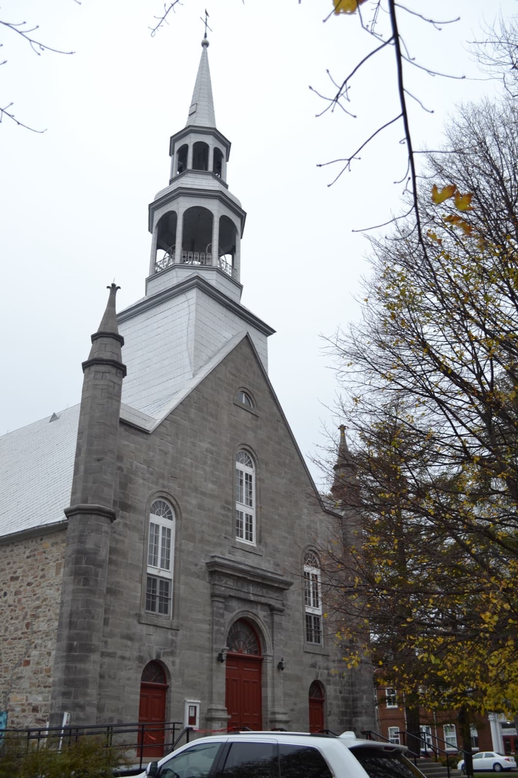 Église Saint-Michel de Vaudreuil, a historic church in Vaudreuil-Dorion