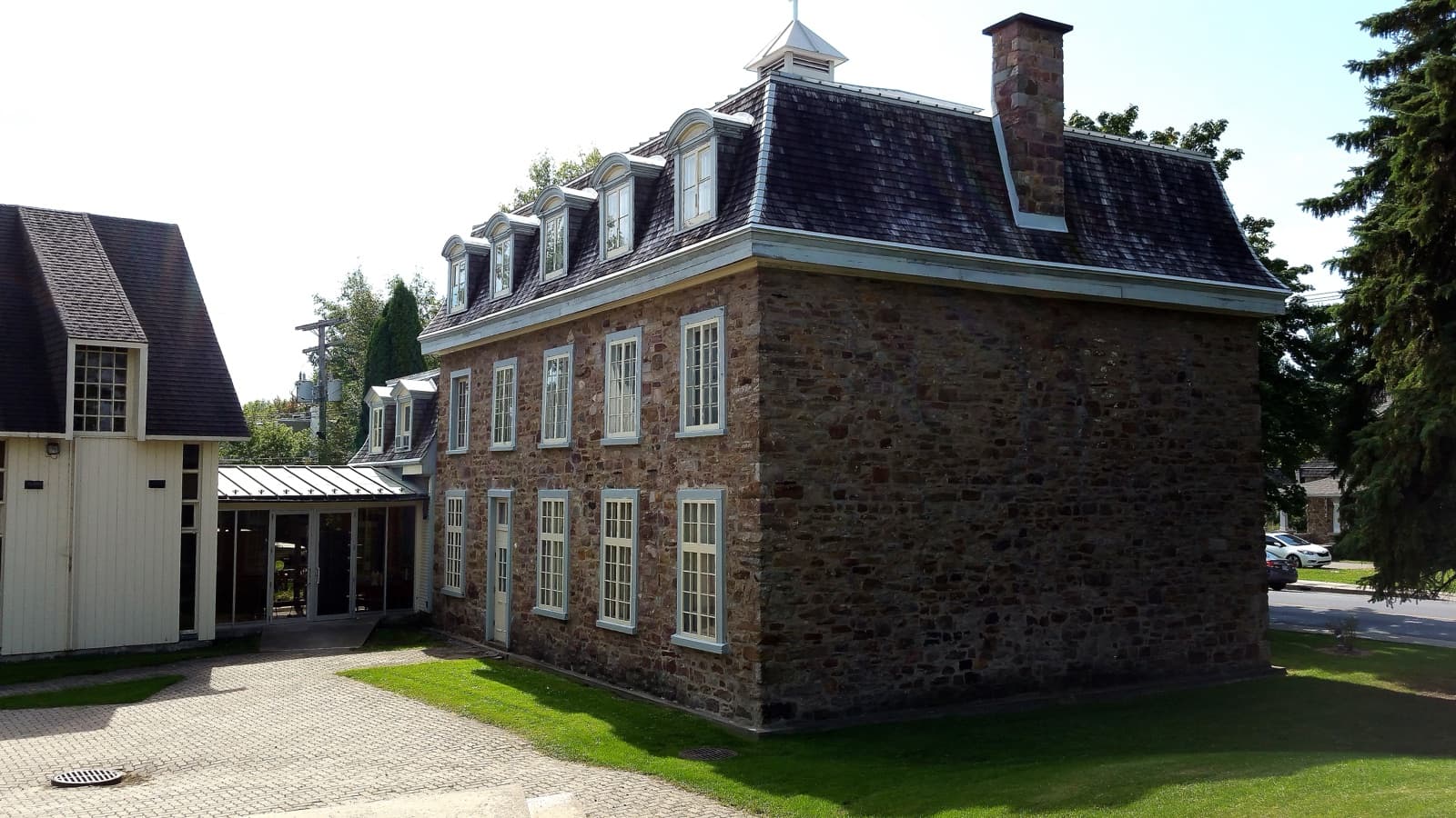 The Musée régional de Vaudreuil-Soulanges building in Vaudreuil-Dorion